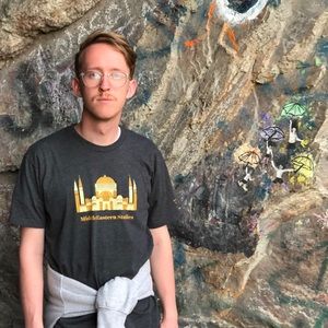 Meet your Posher, Henry